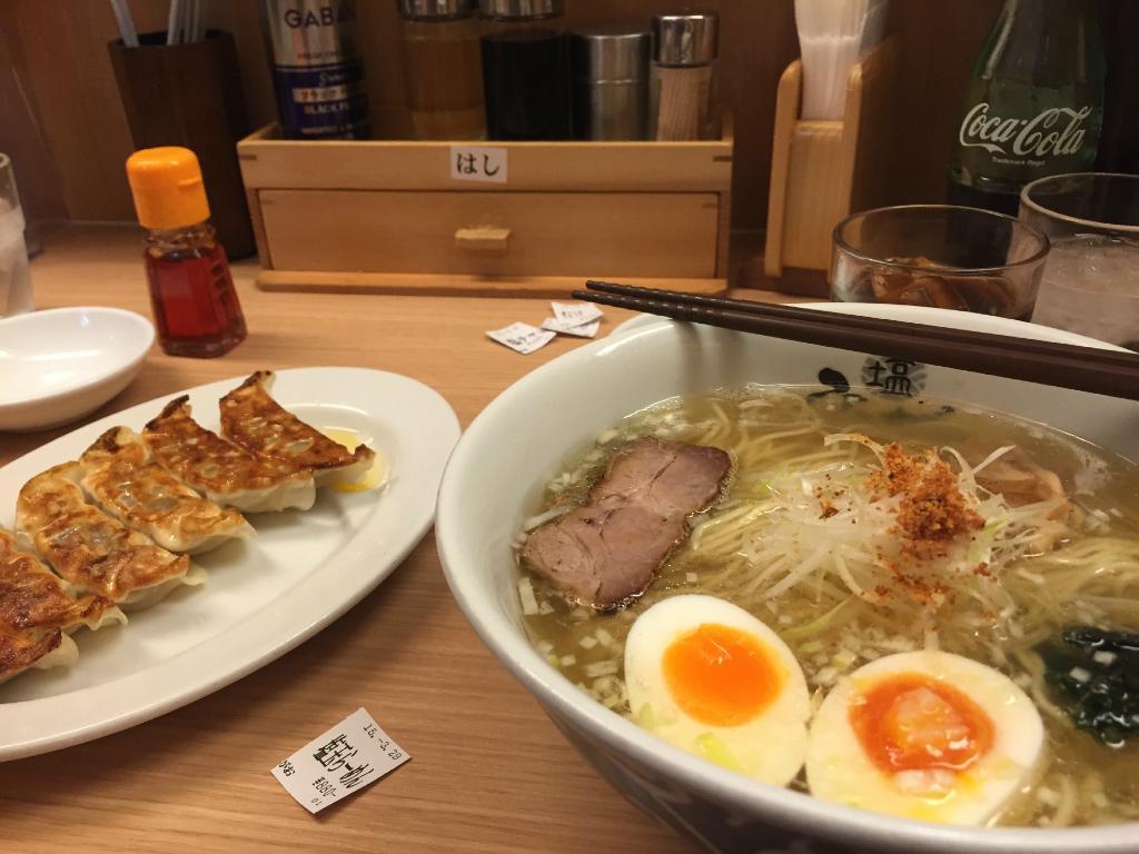 Hirugao Tokyo ramen street